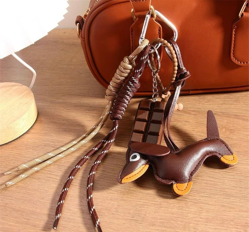 BAG CHARM Brun