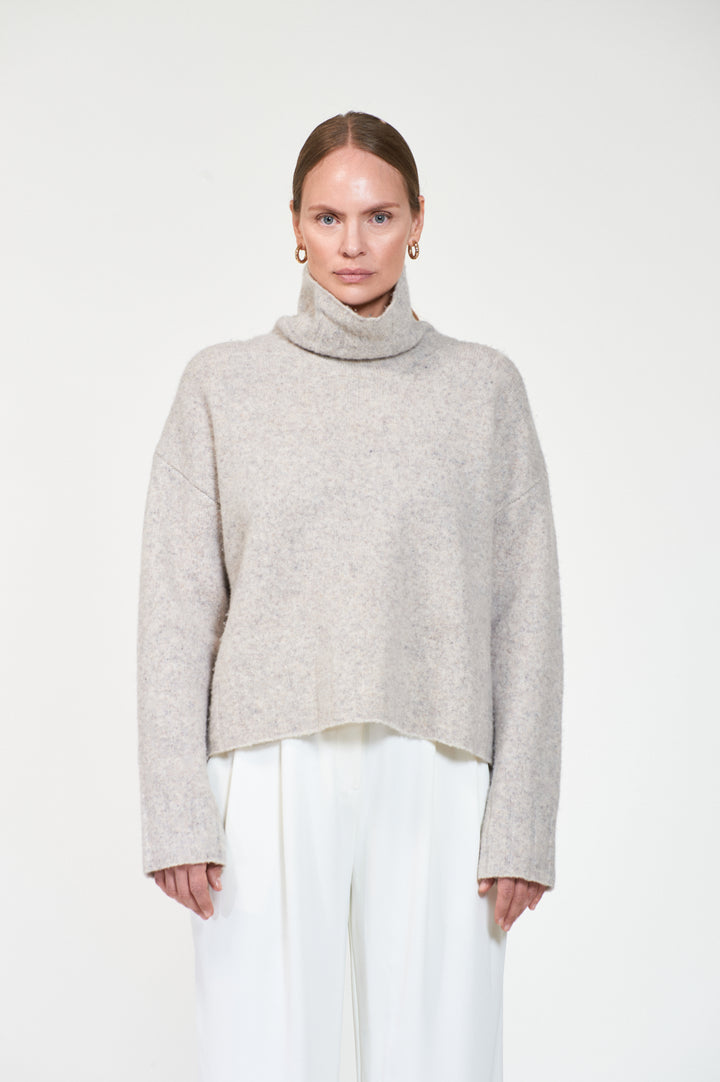 BALE  Lt Greige Melange