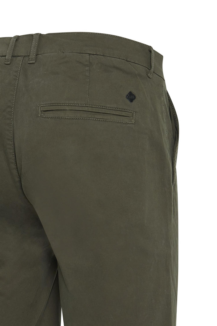 ALLAN chino shorts  Grape Leaf