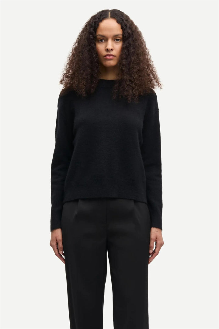 Anour o-n 7355  Black