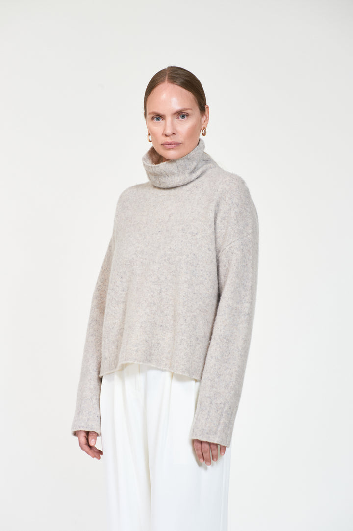 BALE  Lt Greige Melange