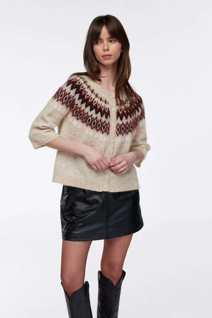Ann Kristin topp  Sand