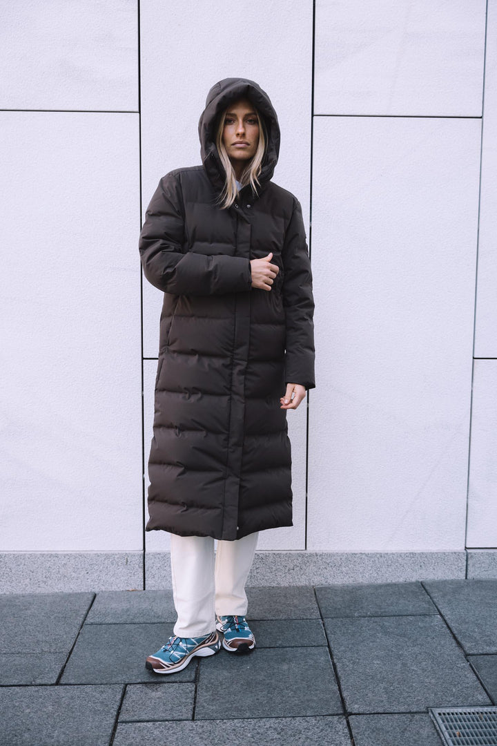 Meridian II  After Dark