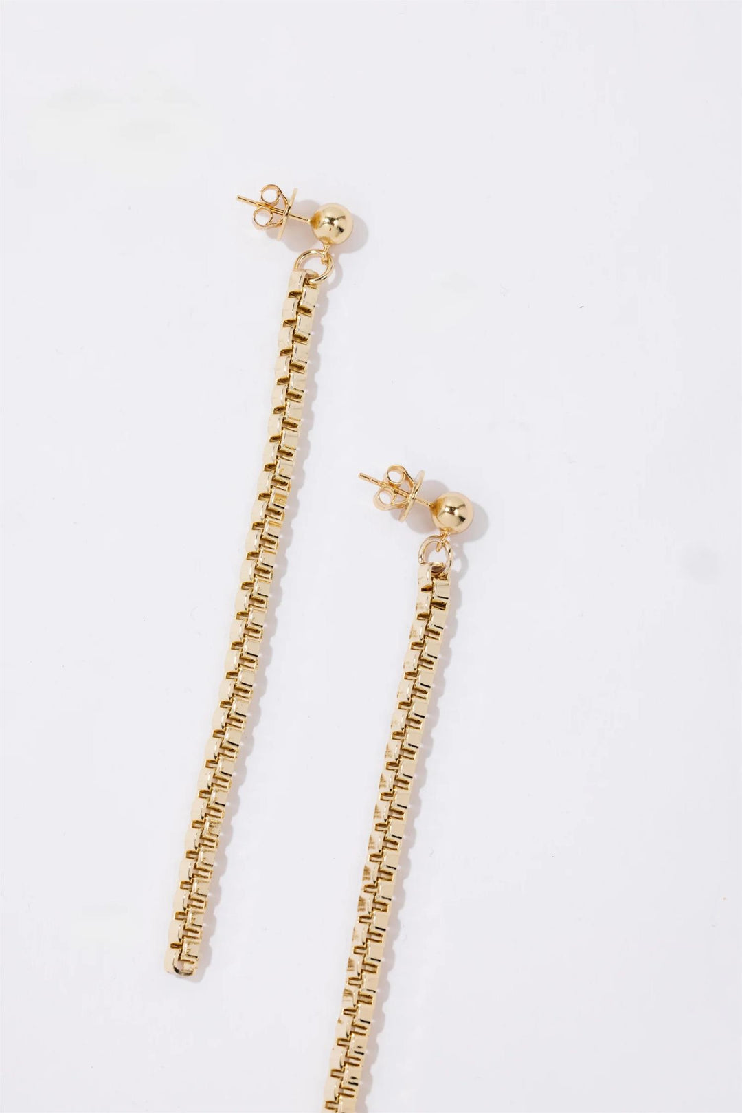 Chain earrings Gold