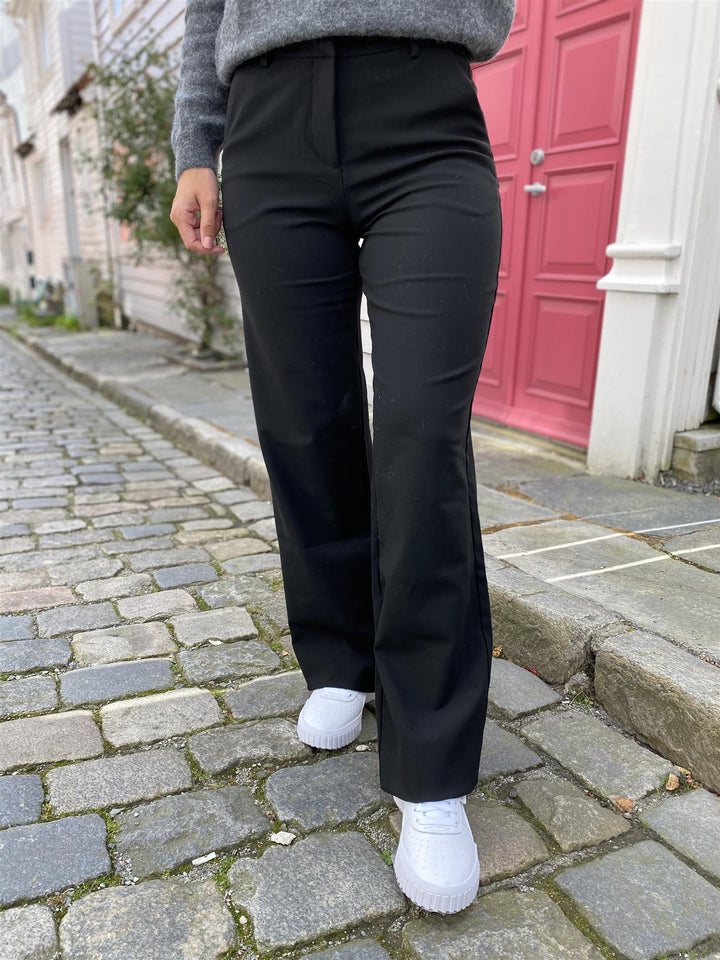 DENA 285 LONG  Black