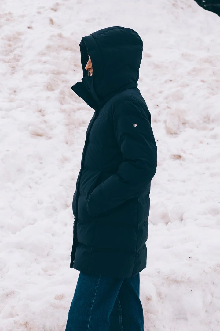 Noon II  Midnight Blue