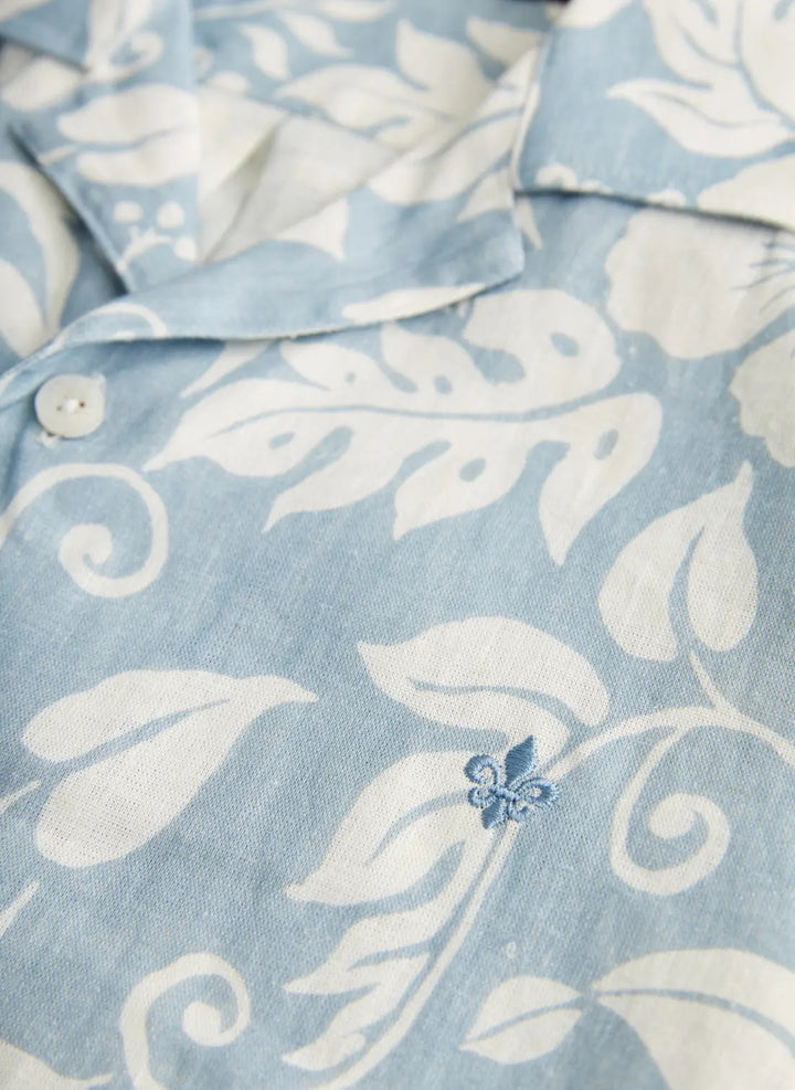 Tropical Short Sleeve Shirt-Classic Fit  Light Blue