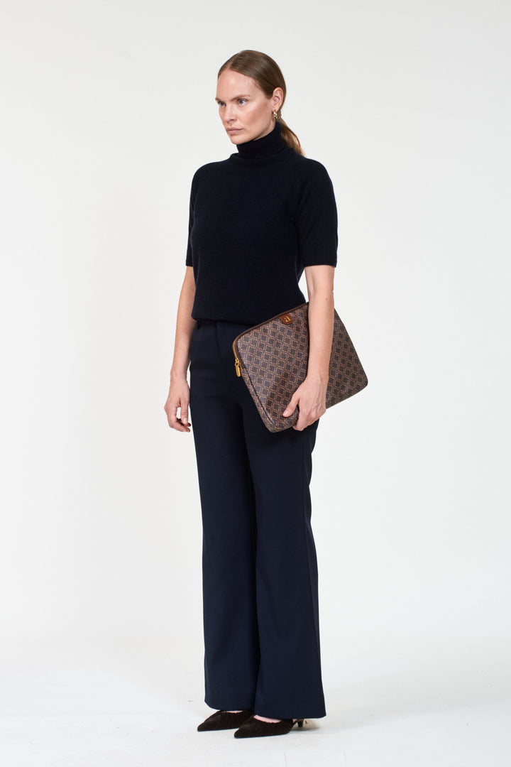 Ultimate Monogram Case  Brown