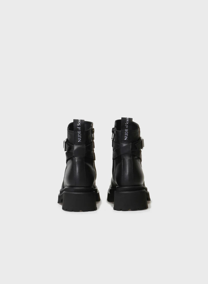 VILMA 888 in Capricorno Leather  Nero