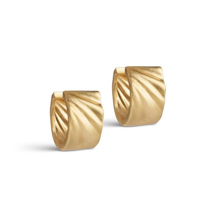 Hoops, Wave Wide, Medium  Gold Plated