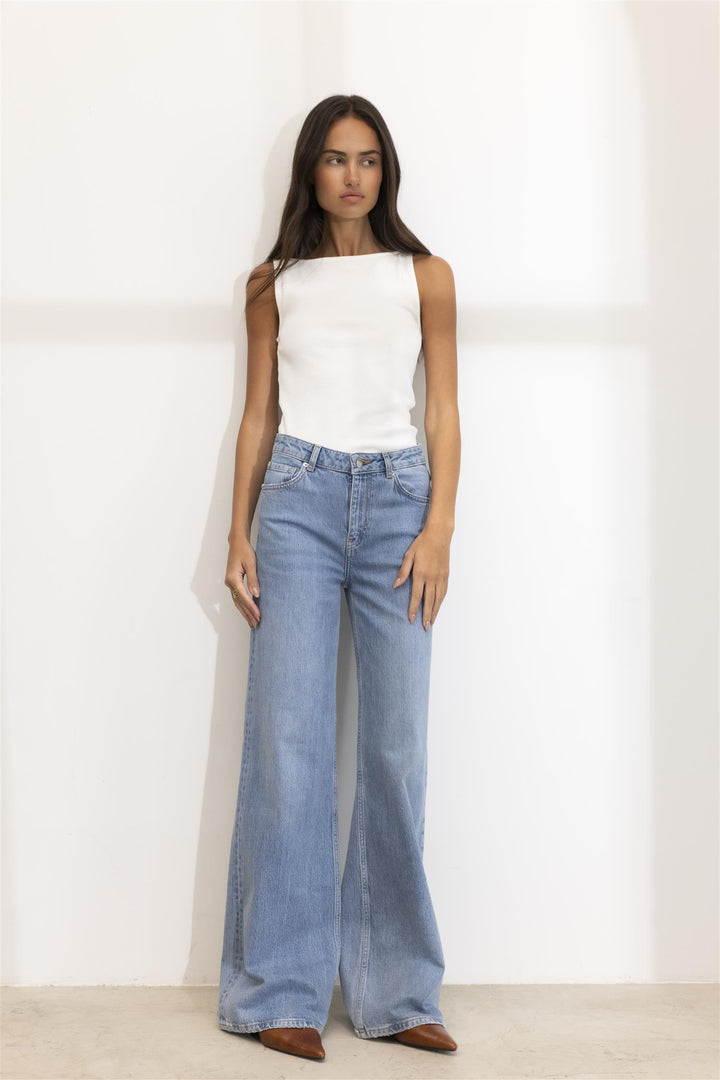 Taylor  Mid Blue