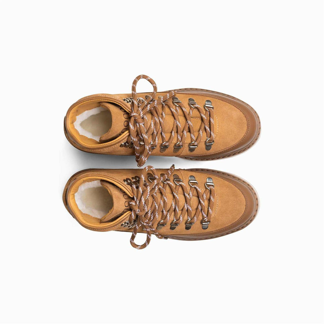 Core Cap Suede  Cognac