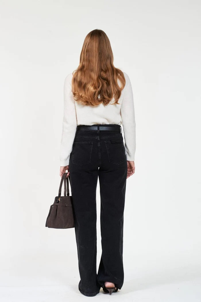 MIA  Offwhite