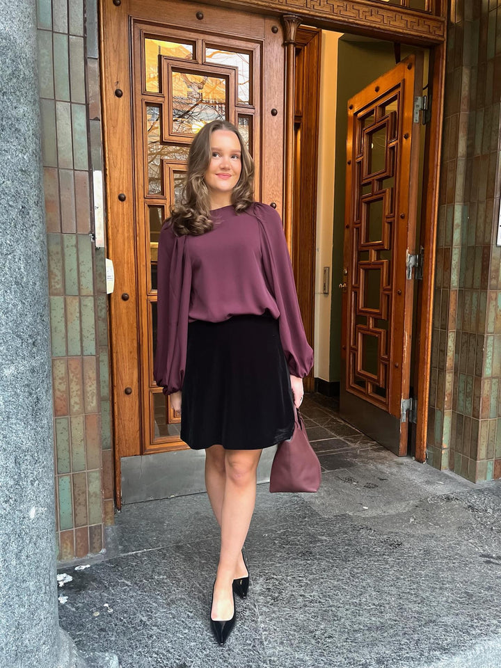 ASHI Crepe  Dk Burgundy