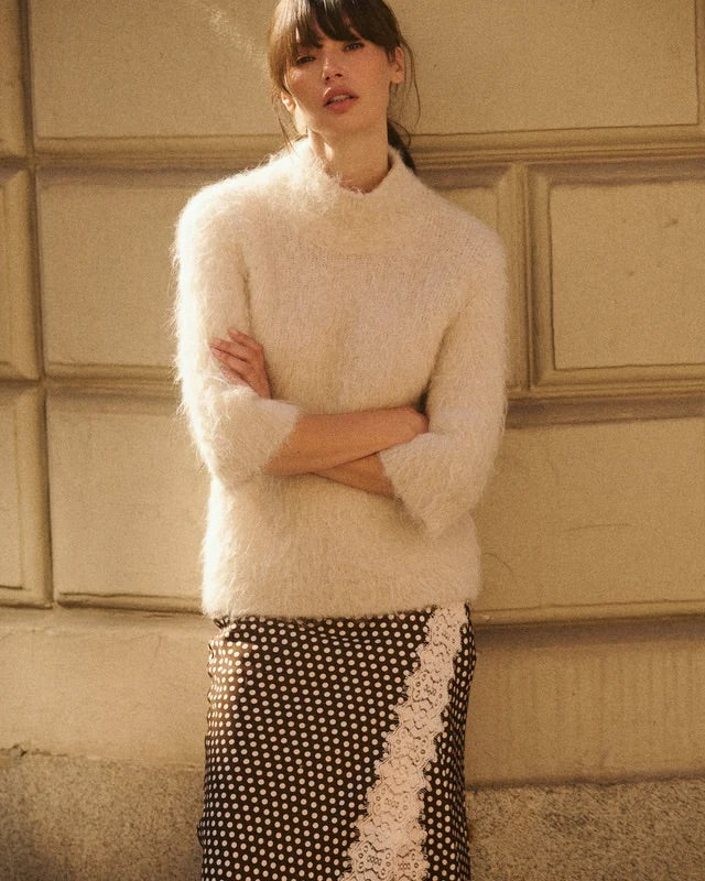 Hairy Knit Turtleneck  Soft