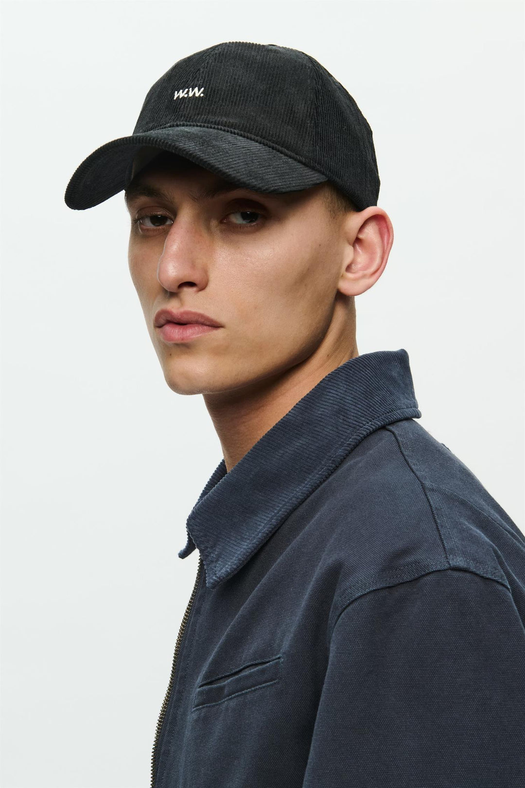 WWW.W.cap 25246  Black