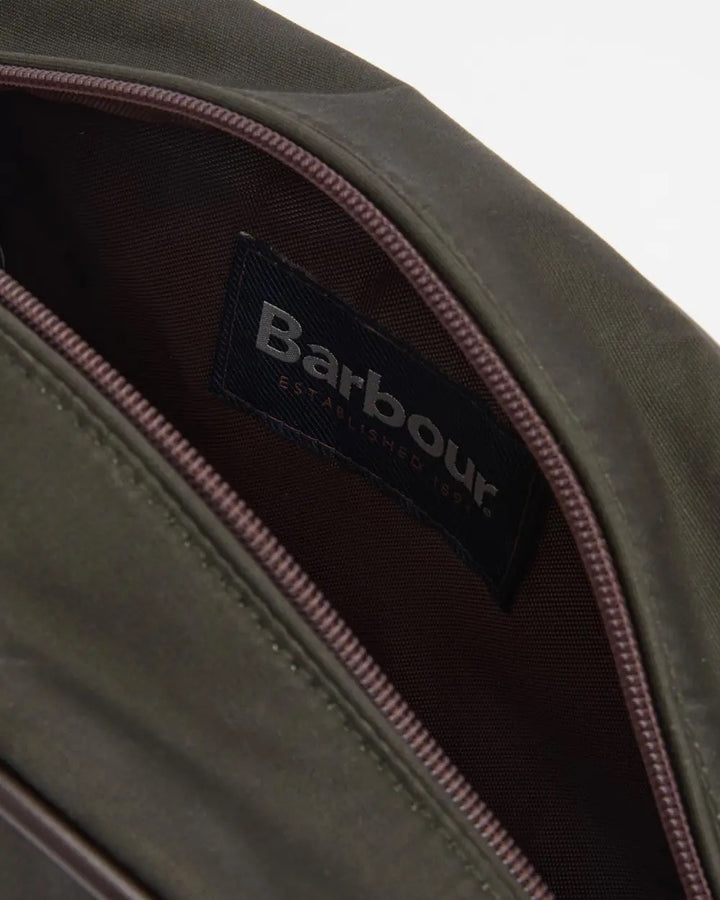 Barbour Wax Washbag  Olive/Beacon