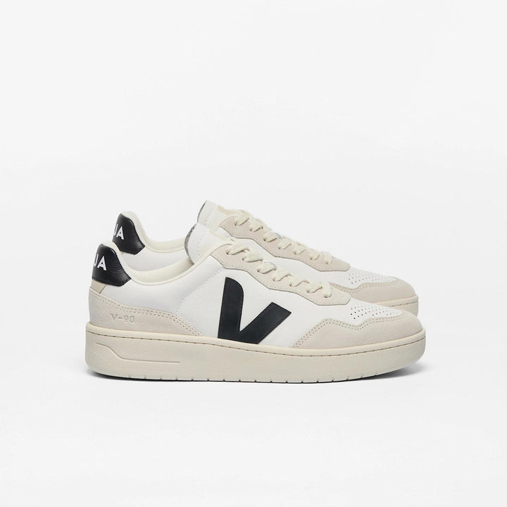 V-90  White-Black