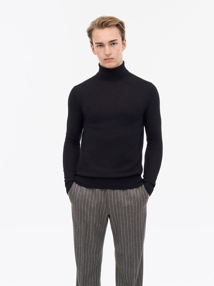 Nevile Rws  Black