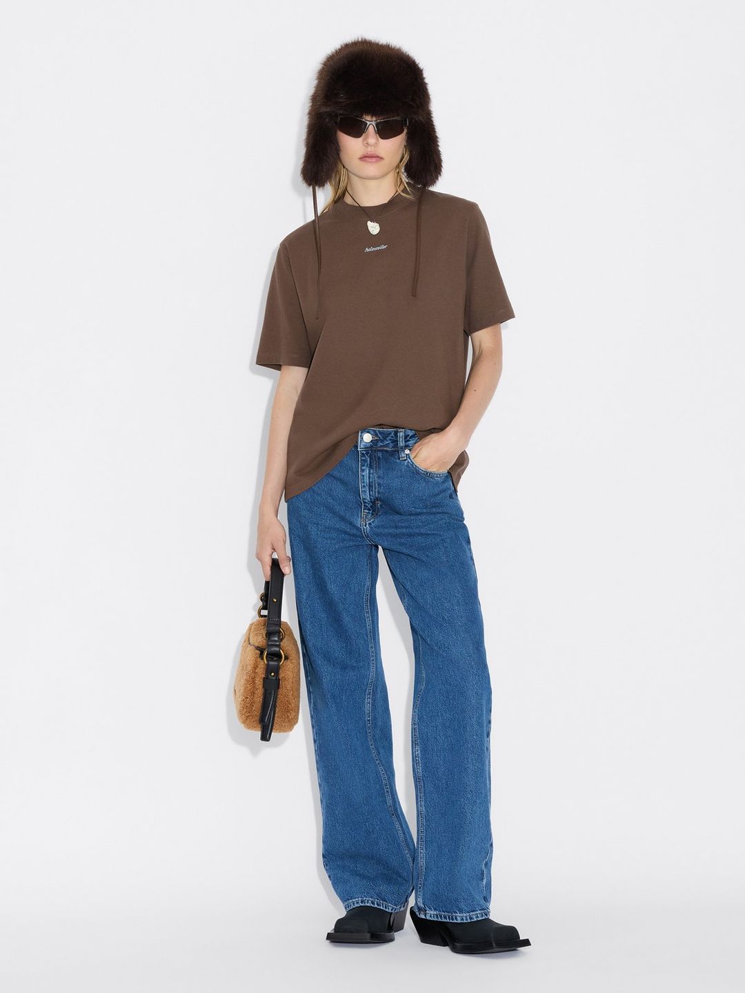Kjerag National Tee  Brown