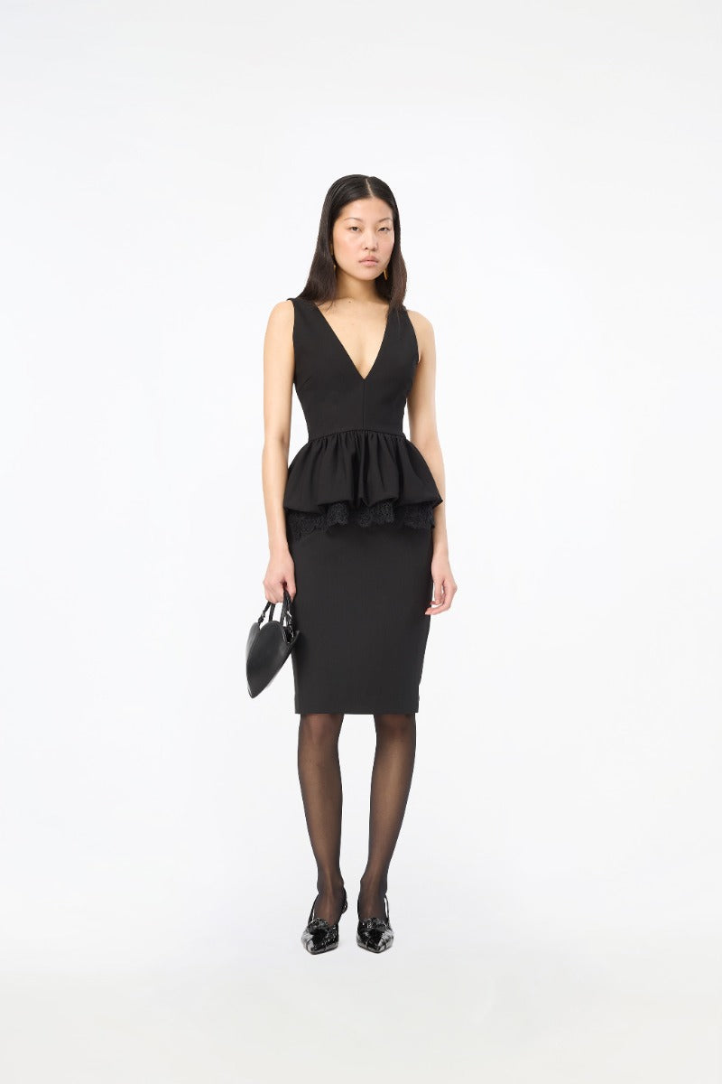 V-NECK PEPLUM TOP  Black 100