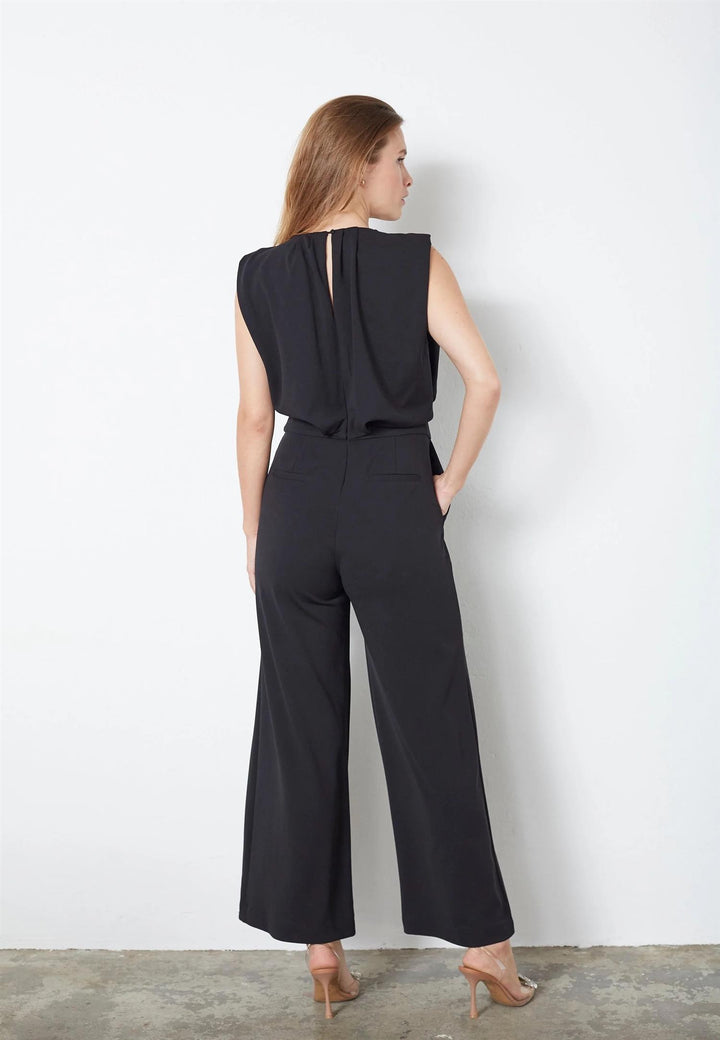 FalconCC New Pleat Suit Black