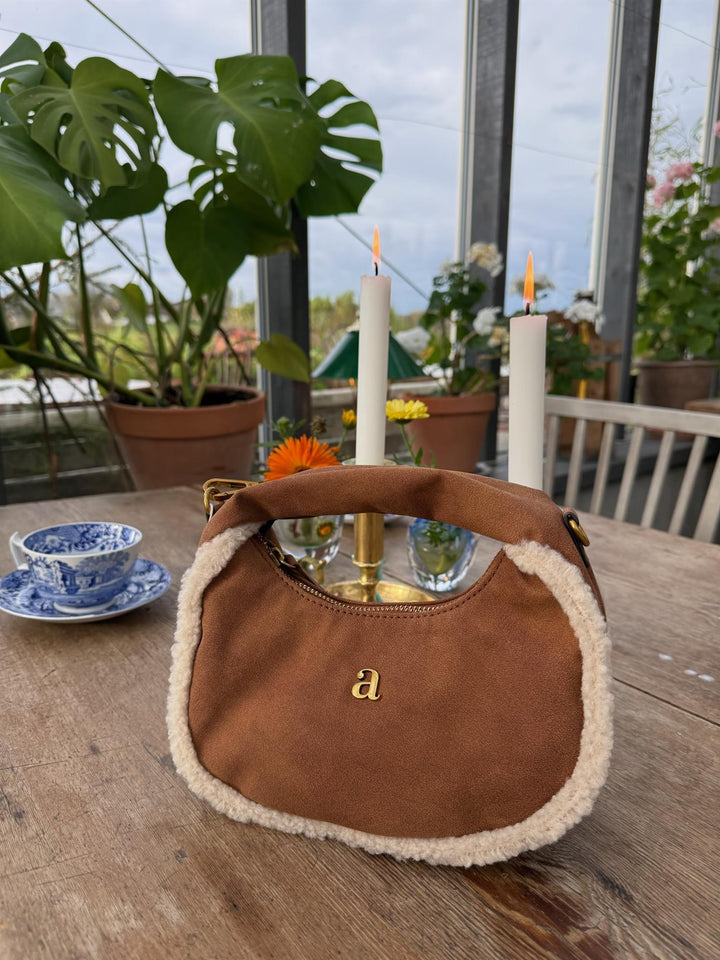 Noella Shearling  Chestnut