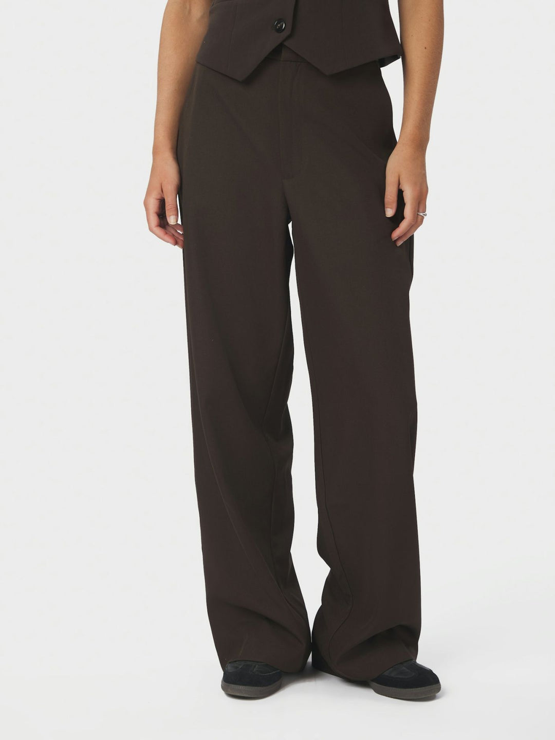 Emmett Structure Pants  Dark Brown