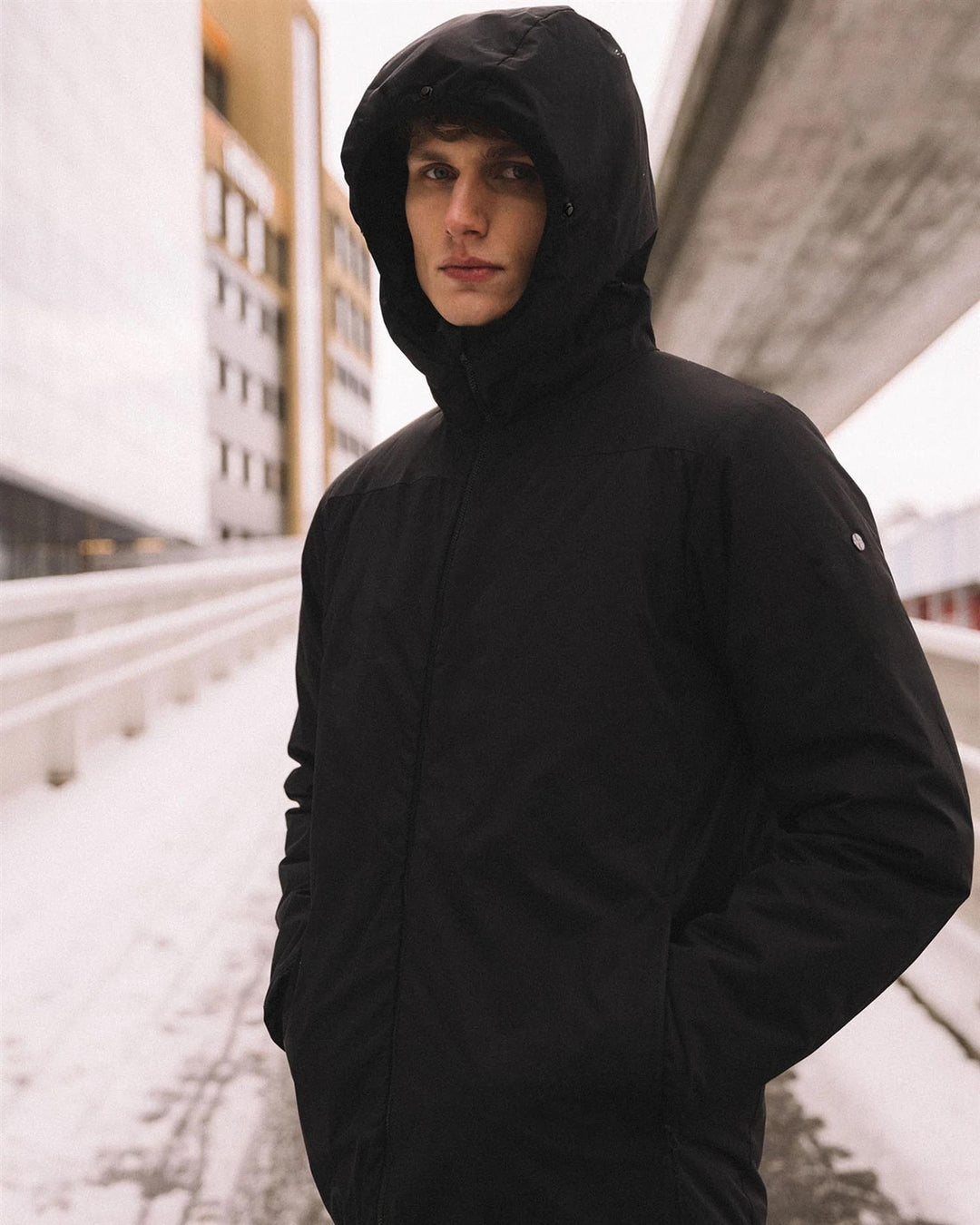 Urban II Onyx