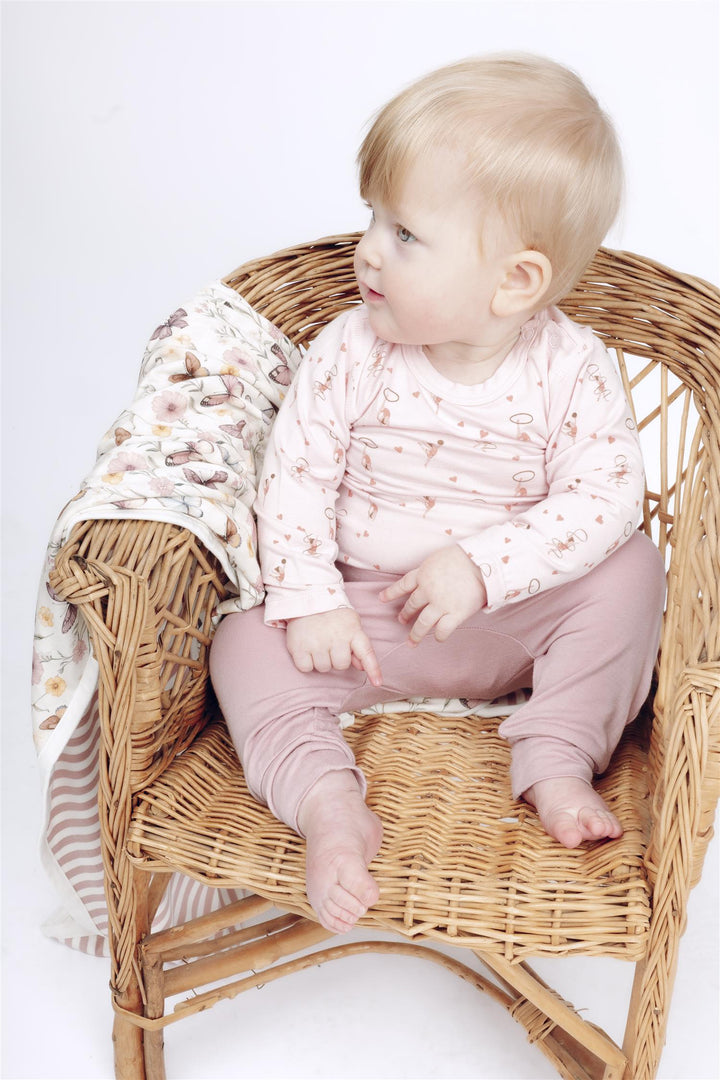 Gusti Solid  Chalk Pink