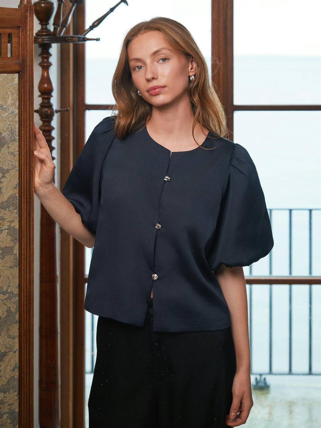 AISA DULL SATIN BLOUSE  Navy