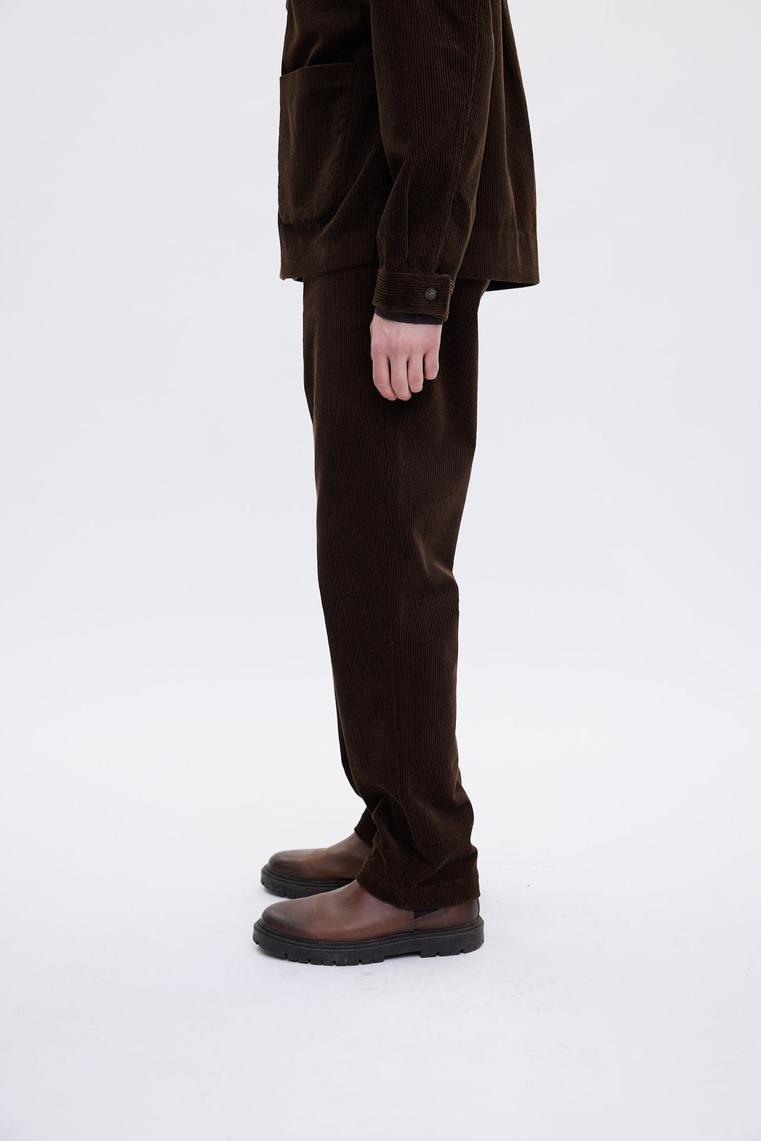 Lucaspl 137 Corduroy  31388 Smoked Cognac