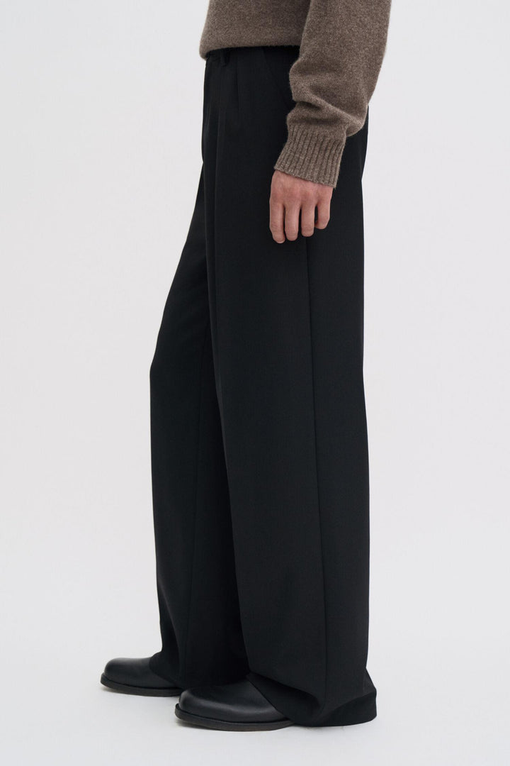 milo trousers  Black