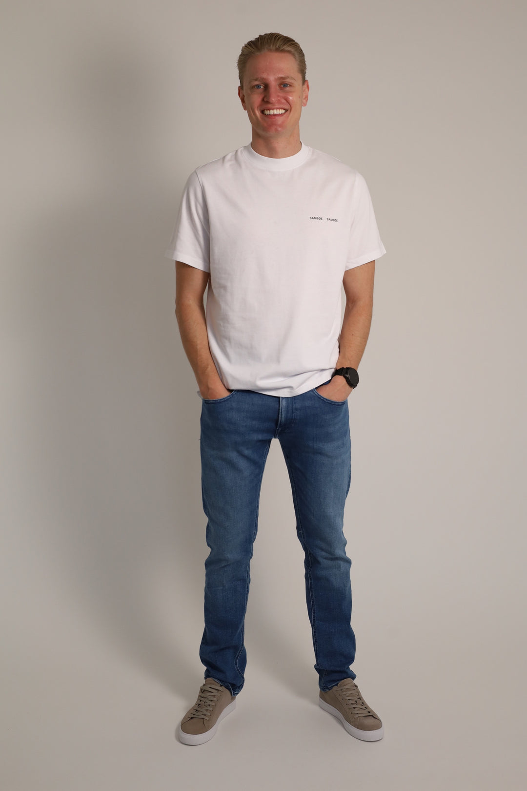 Grover, Straight Medium Blue