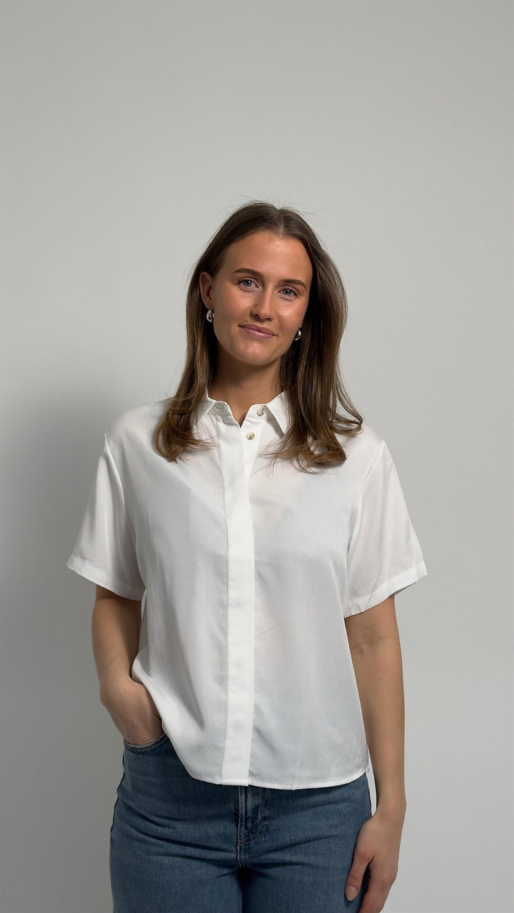 Mina ss shirt  White
