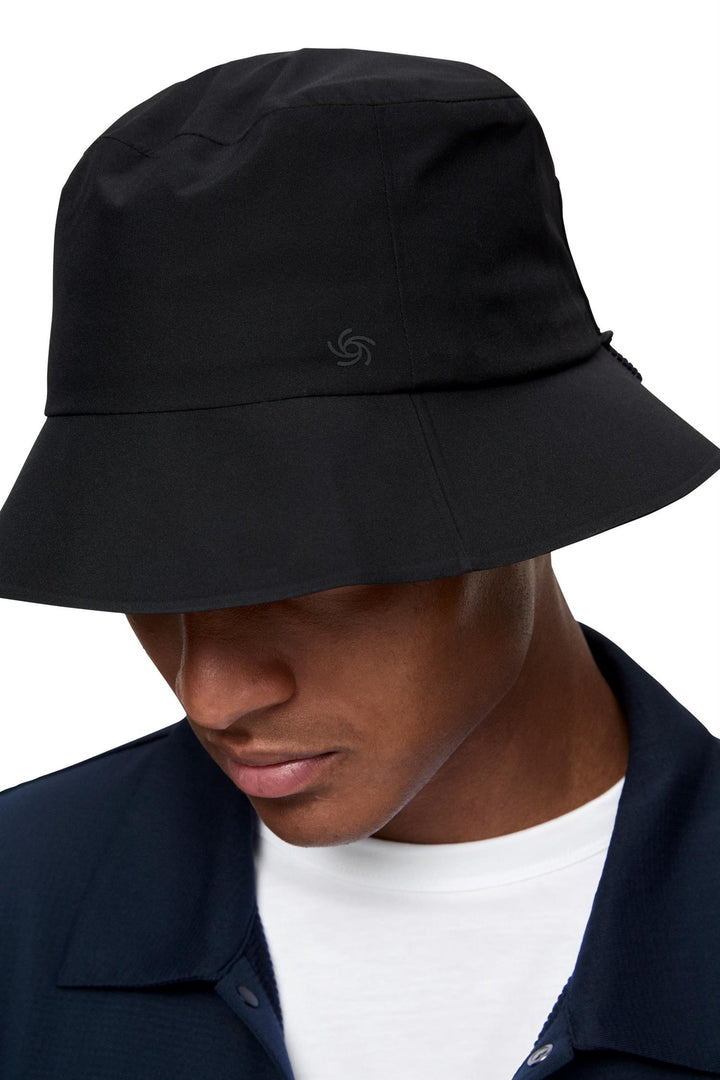 ØYA  Black