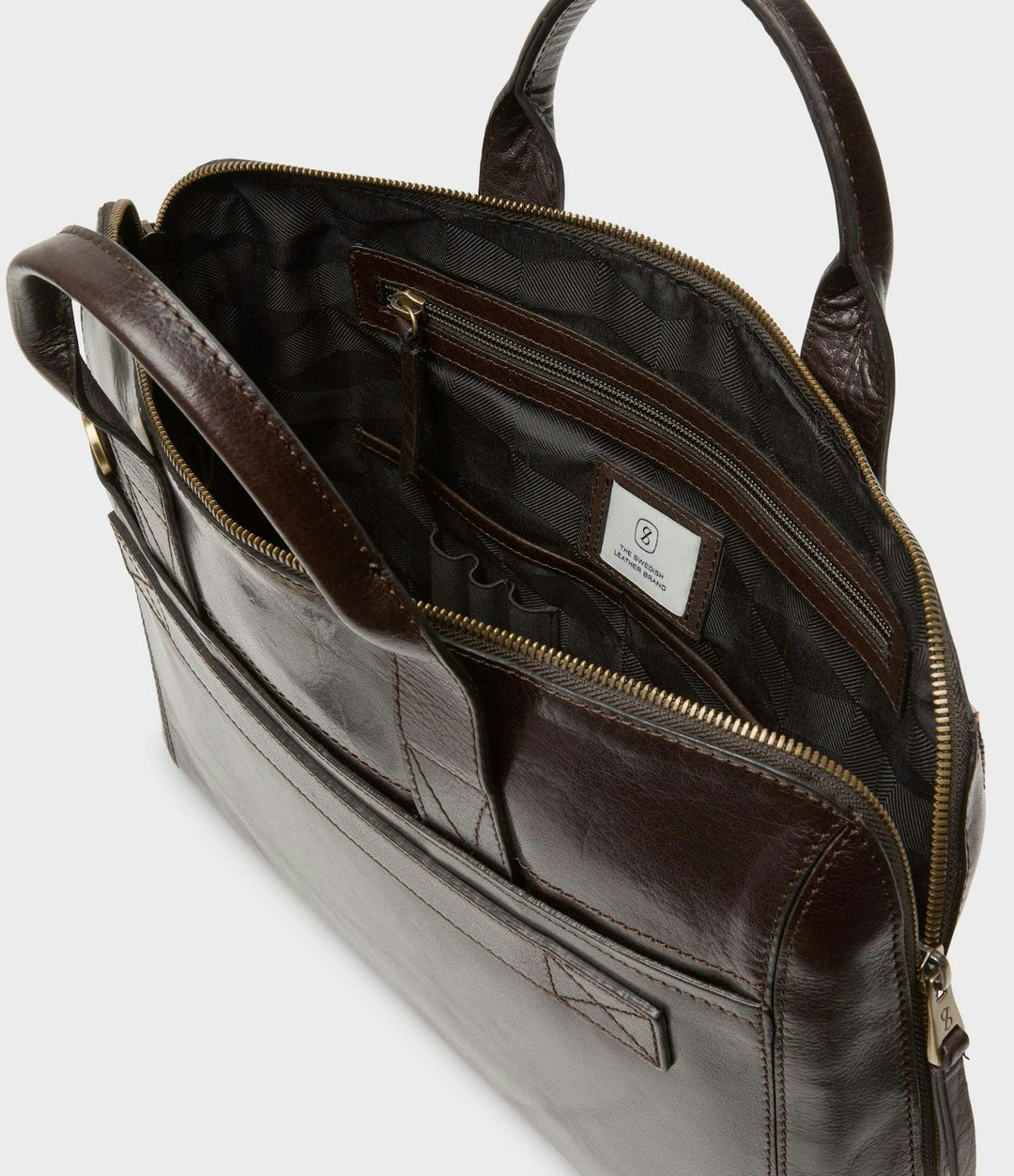 GUSTAV  Dark Brown