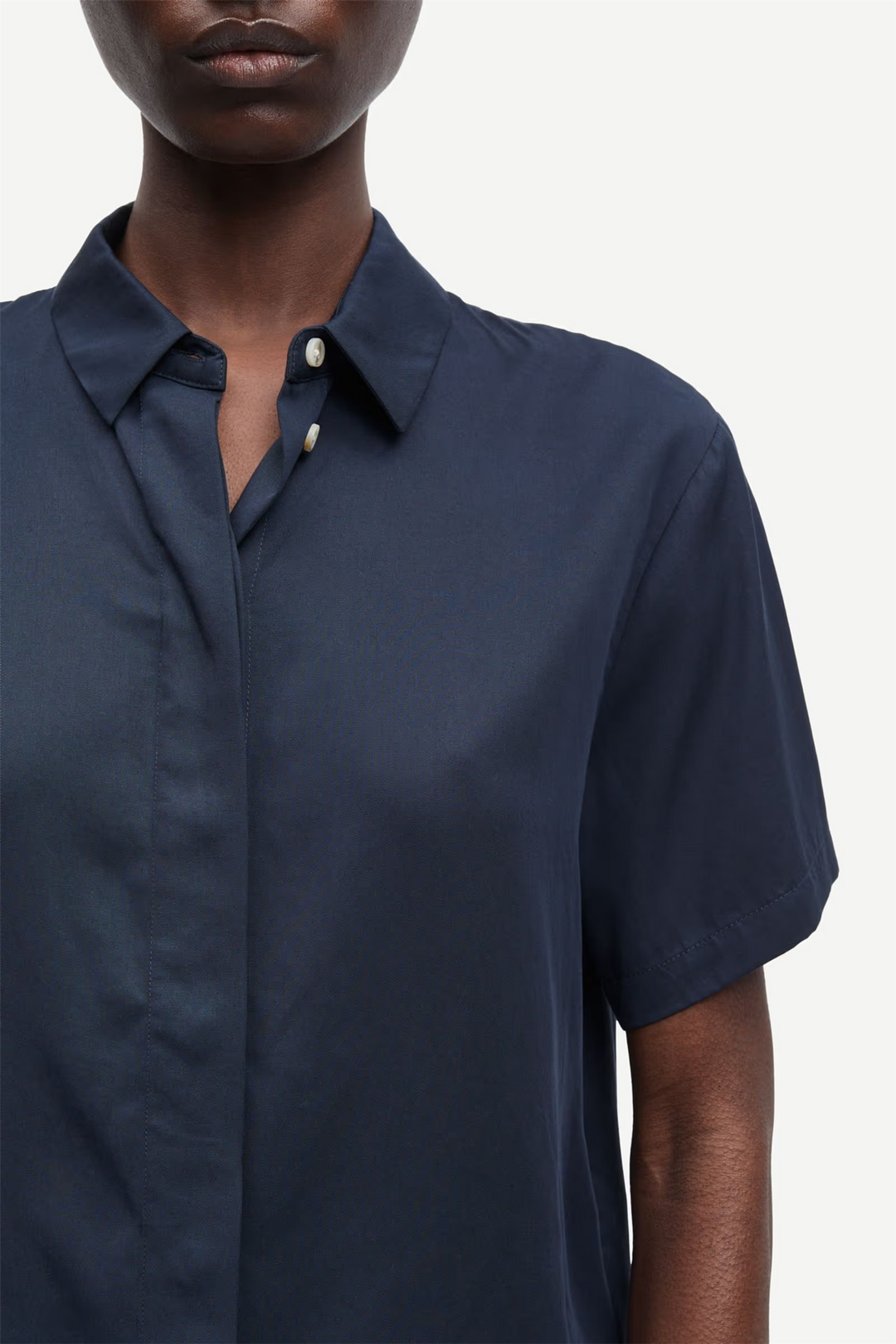 Mina ss shirt 14028  Salute