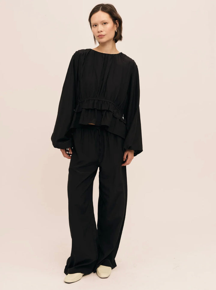 Silkey String Blouse  Black