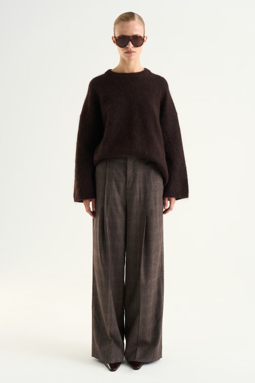 Mireya Knitted Sweater  Dark Taupe