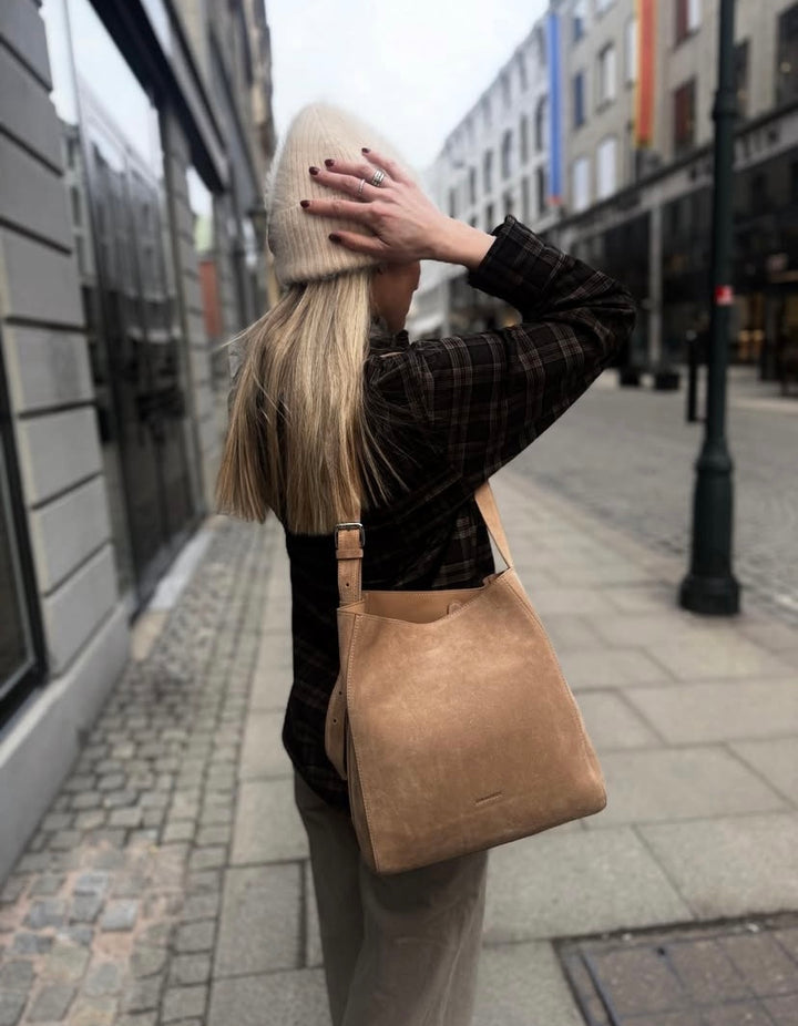 Sac Medium Suede  Wet Sand