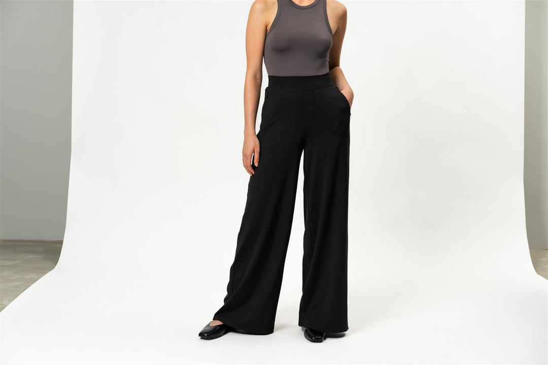 Asana Wide Pant 34"L  Black