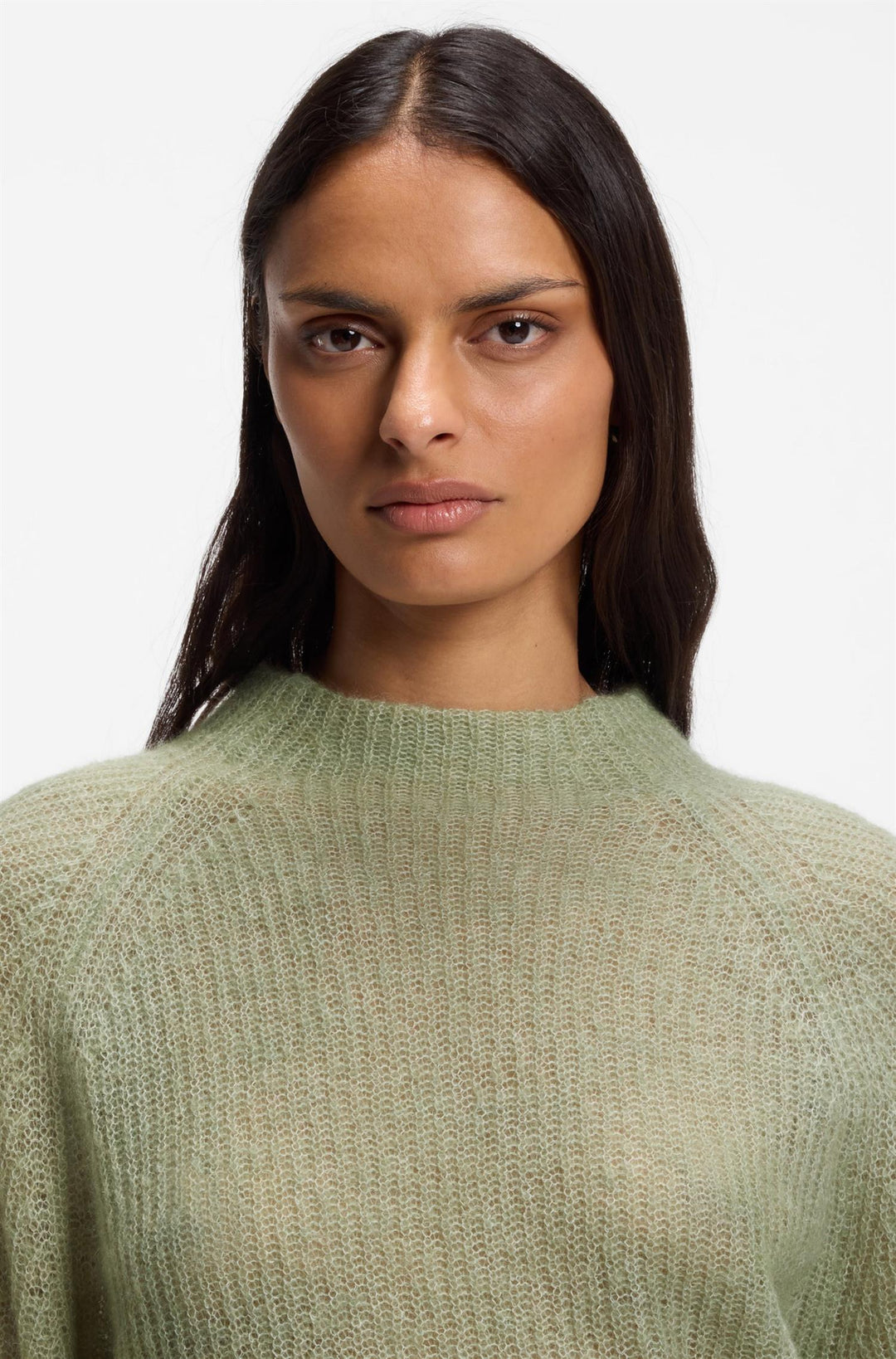 Fewena  Green