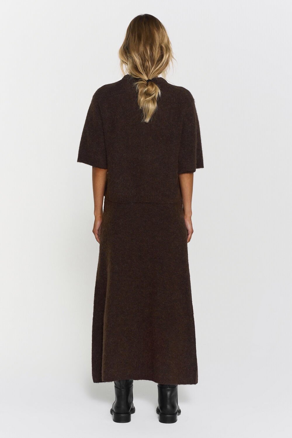 Madina Short Sleeve Knit  Mocha Brown