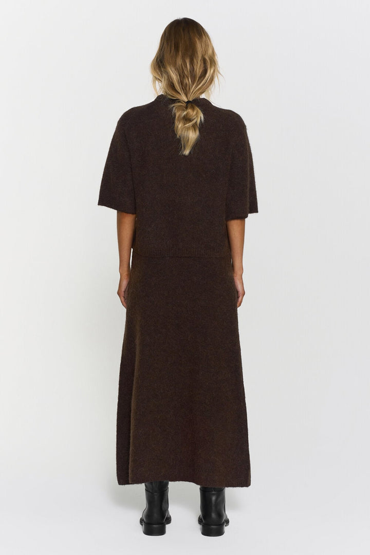 Madina Short Sleeve Knit  Mocha Brown