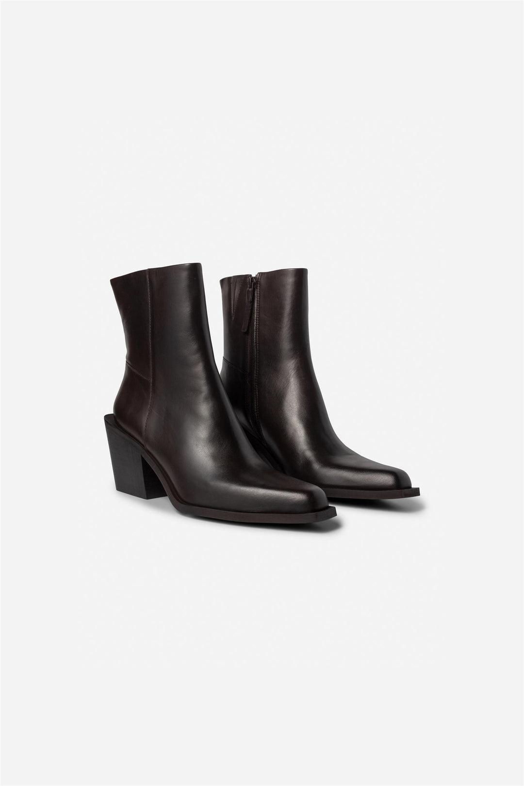 Jaxie Boot  Dark Brown