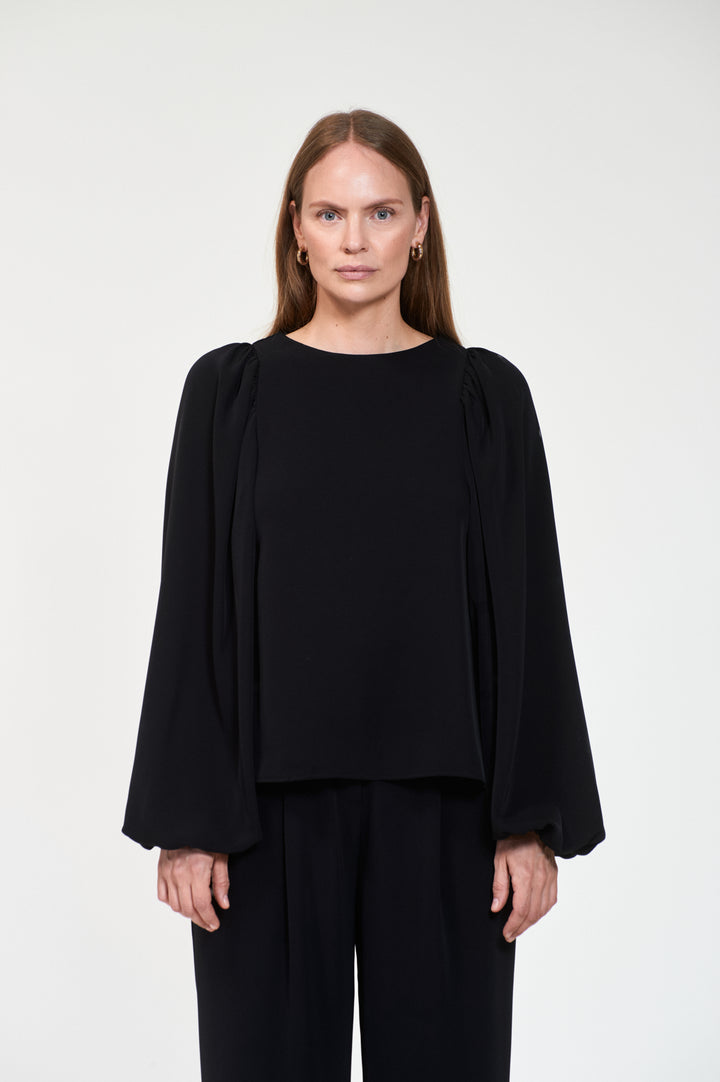ASHI Crepe  Black