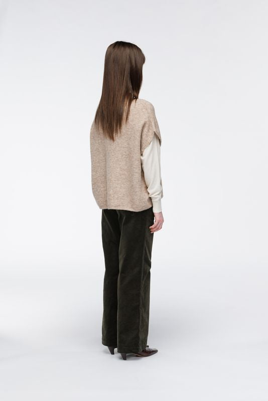 OTTILLIE TOPP  Sand