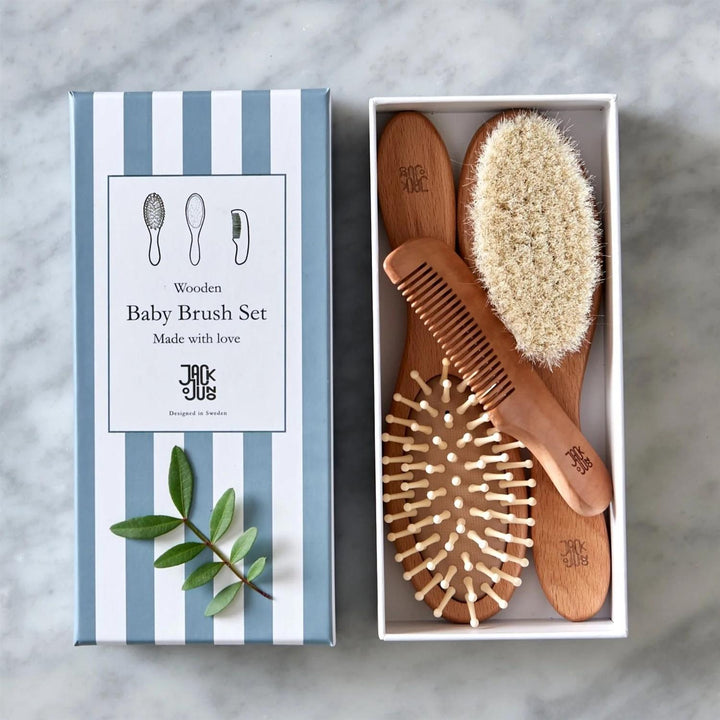 WOODEN HAIRBRUSH SET  Natural