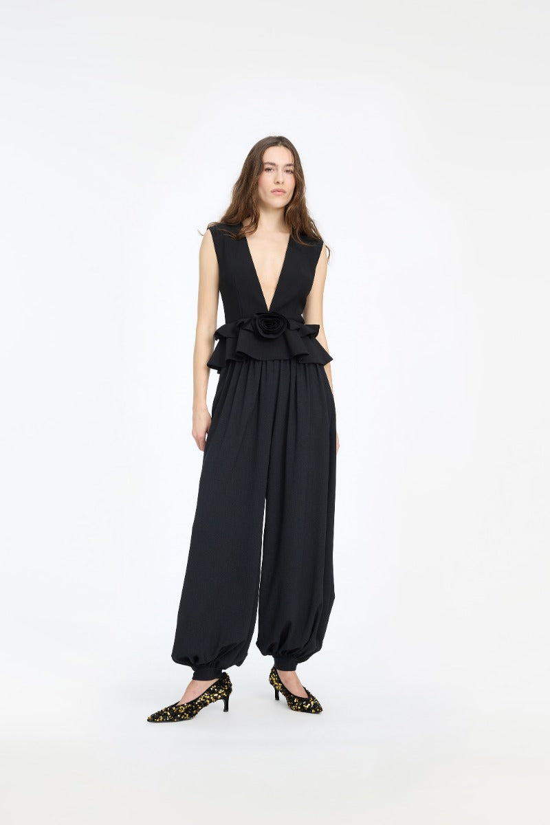 V-NECK FLOWER TOP  Black